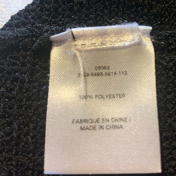 Black and White Short Sleeve Sleeve Knit Sweater - Picture 15 of 15